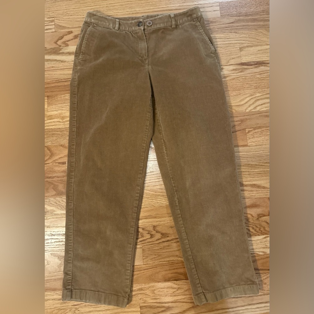 Classic Women's Corduroy Pants in Brown